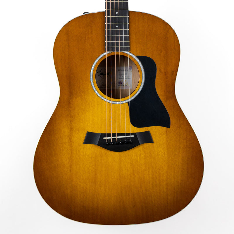 Taylor 217e Plus Special Edition Honeyburst