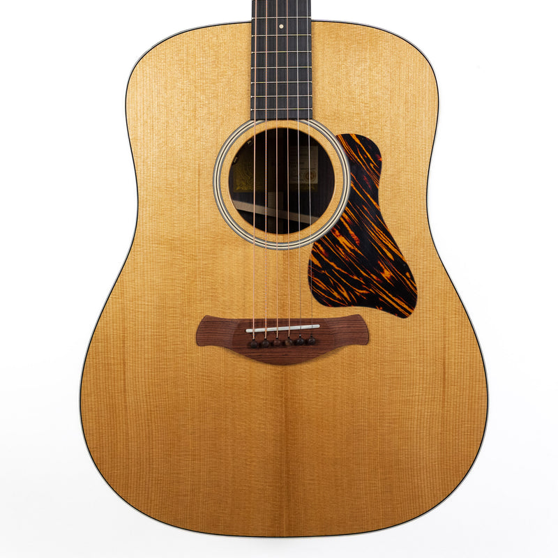 Taylor Gold Label 710e, Natural