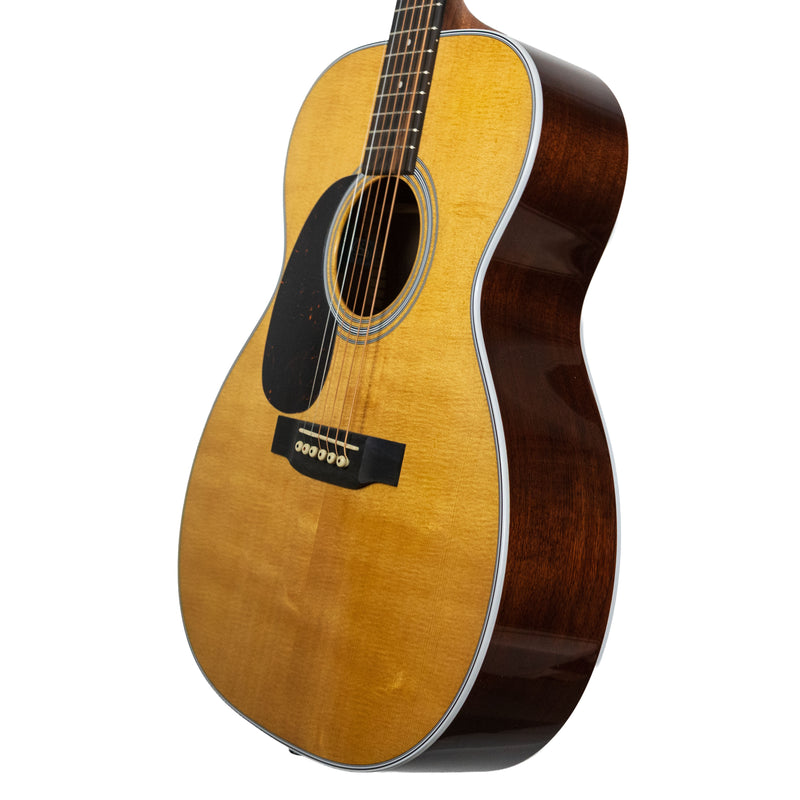 Martin 000-13E Retro Walnut Left