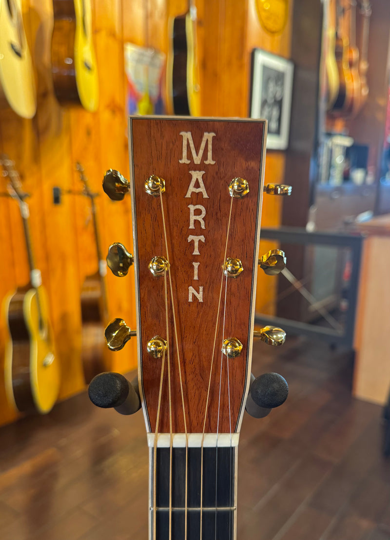Martin Custom Shop 0-14F High Altitude Swiss Spruce & Quilted Bubinga
