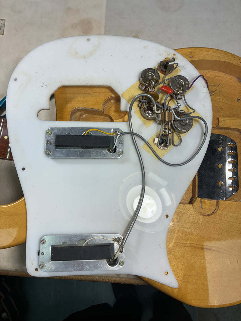 Rickenbacker 1974 450/12, Maple Glo
