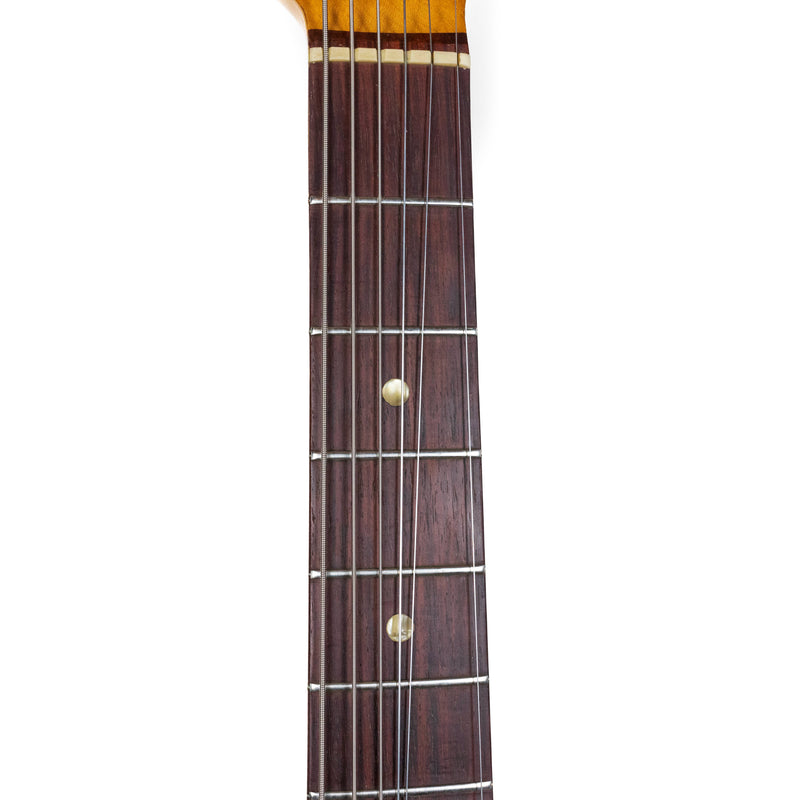 Fender 1977 Musicmaster, White