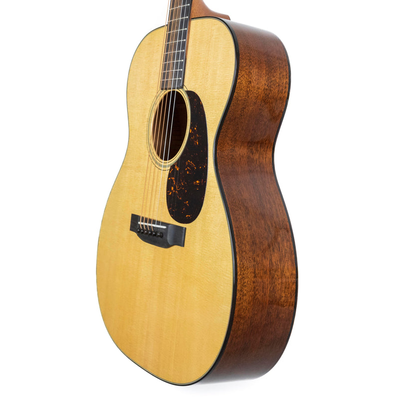 Martin 000-18