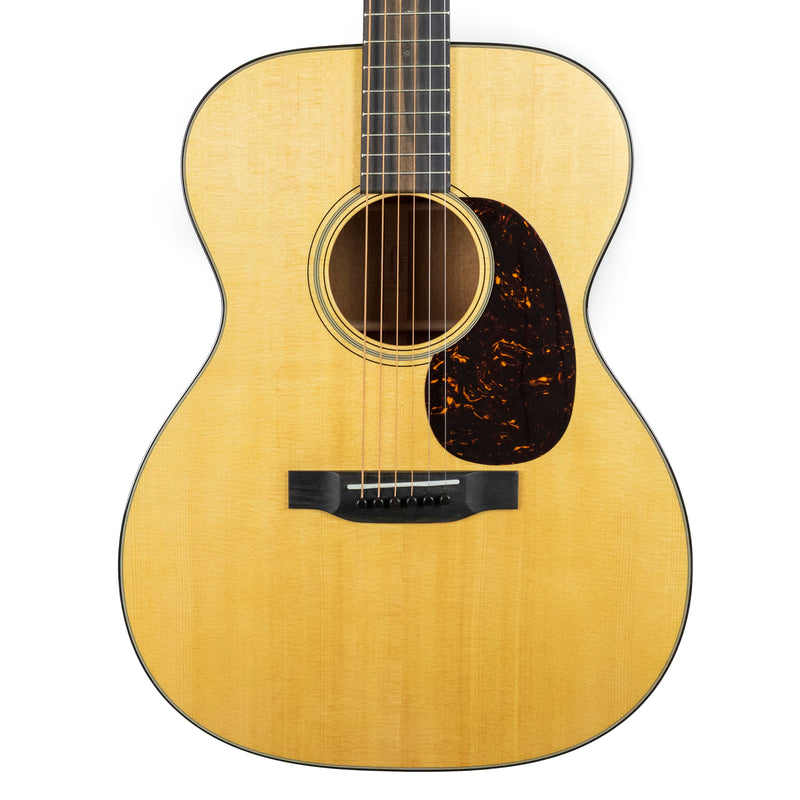 Martin 000-18