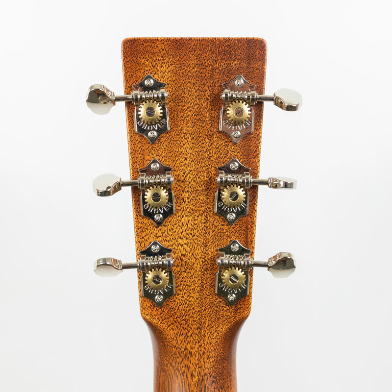 Martin 000-18