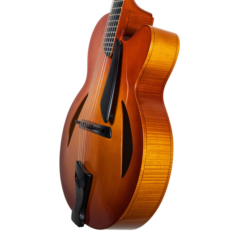 D'Aquisto 2002 Centura, Cherry Sunburst