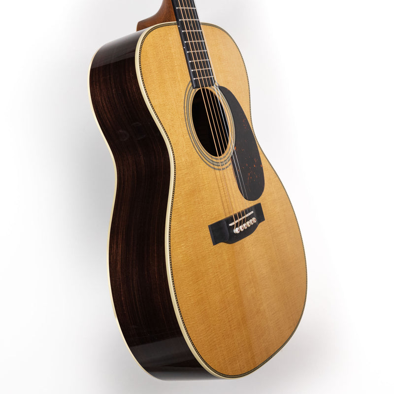 Martin 000-28
