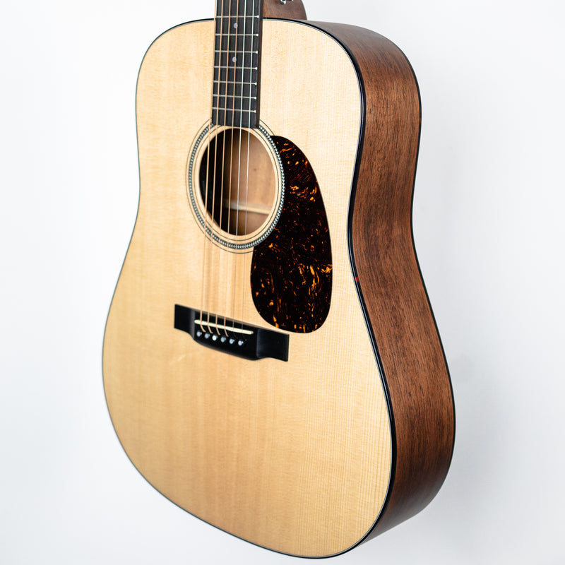 Martin D-16E Mahogany