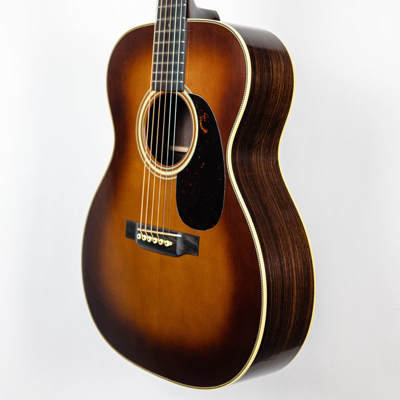 Martin Custom Shop 000-28 1937 (Stage 1 Ambertone)